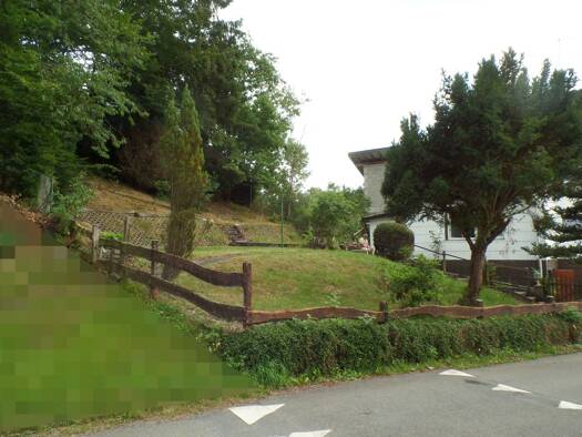 Doppelhaushälfte zum Kauf provisionsfrei 119.000 € 4 Zimmer 80 m² 397 m² Grundstück Nespen Reichshof 51580