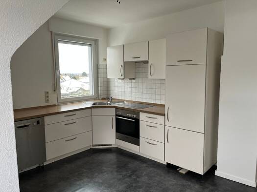 Wohnung zur Miete 880 € 3 Zimmer 90 m² Geschoss 2/3 frei ab sofort Siershahn 56427