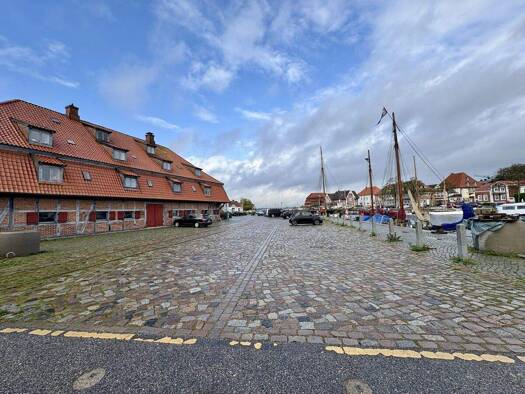 Laden zur Miete - Erstbezug provisionsfrei 26 € 146,6 m² Verkaufsfläche teilbar ab 146,6 m² Neustadt Neustadt in Holstein 23730