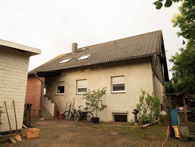 Mehrfamilienhaus zum Kauf 310.000 € 8 Zimmer 260 m² 300 m² Grundstück Wipshausen Edemissen 31234