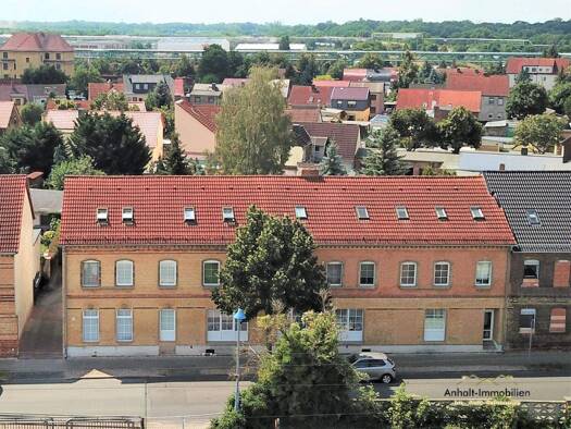 Wohnung zur Miete 300 € 2 Zimmer 40 m² EG frei ab 01.01.2026 Rudolf-Breitscheid-Straße 38 Greppin 06803