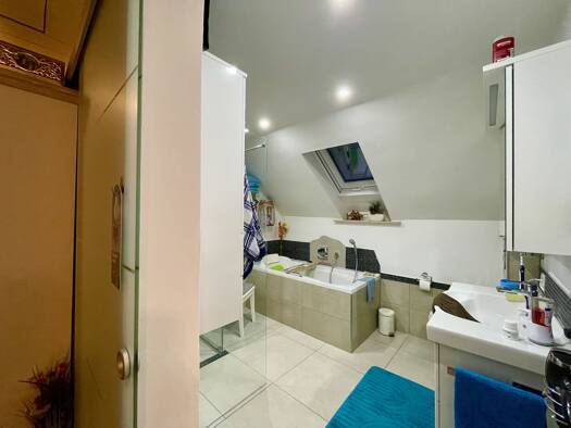 Einfamilienhaus zum Kauf 549.500 € 5 Zimmer 150 m² 1.278 m² Grundstück Sündersbühl Hemau 93155