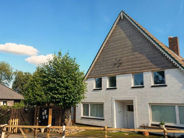 Doppelhaushälfte zum Kauf 155.000 € 4 Zimmer 207 m² 610 m² Grundstück Hamelwörden Wischhafen 21737