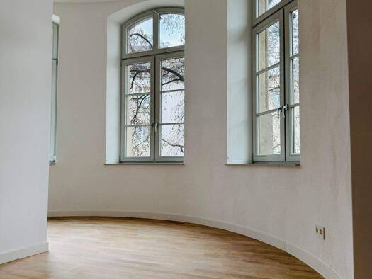 Wohnung zur Miete 451 € 2 Zimmer 50 m² frei ab sofort Georgenplatz 1 Innenstadt Zwickau 08056