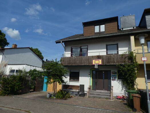 Doppelhaushälfte zum Kauf 799.000 € 7 Zimmer 210 m² 245 m² Grundstück Oftersheim 68723