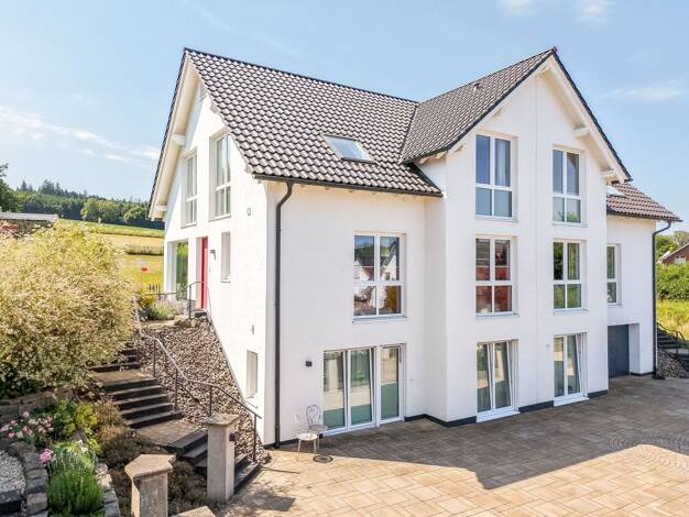 Doppelhaushälfte zum Kauf 399.000 € 5 Zimmer 189 m² 380 m² Grundstück Schmallenberg Schmallenberg 57392