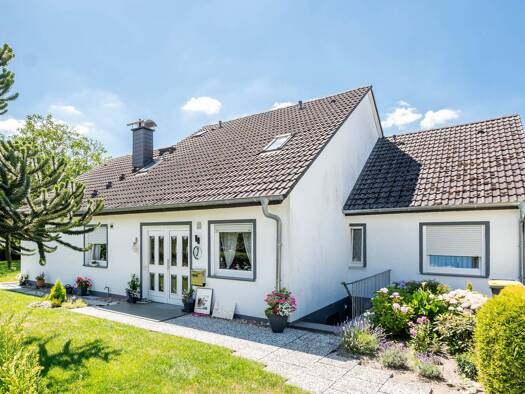 Mehrfamilienhaus zum Kauf 497.500 € 8,5 Zimmer 215,6 m² 790 m² Grundstück Schloß Holte Schloß Holte-Stukenbrock 33758