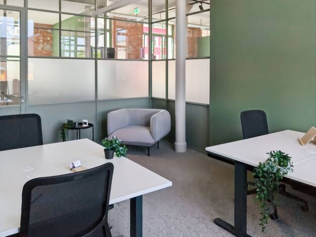 Bürofläche zur Miete provisionsfrei 629 € 8 m² Bürofläche Zwickauer Straße 145 Kappel Kappel 9116