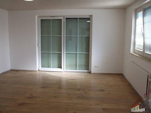 Büro zur Miete 523 € 3 Zimmer 70 m² Bürofläche Fischamend 2401