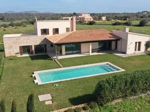 Chalet zum Kauf 1.995.000 € 3 Zimmer 323 m² Carretera ses Salines 07640