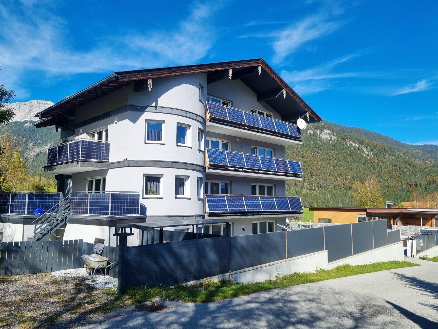 Mehrfamilienhaus zum Kauf 1.600.000 € 20 Zimmer 634,4 m²<br/>Wohnfläche 1.609 m²<br/>Grundstück Steinberg am Rofan 6215