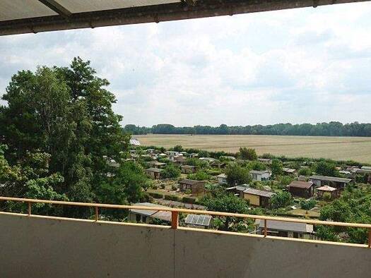 Wohnung zur Miete 360 € 3 Zimmer 61 m² 2. Geschoss frei ab 01.10.2026 Am Hang Pausitzer Delle Riesa 01589