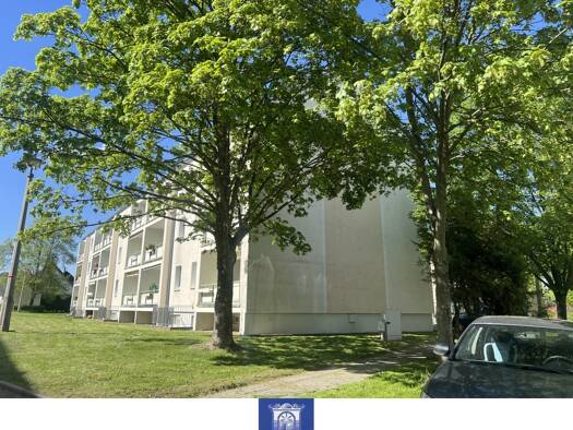 Wohnung zur Miete 368 € 3 Zimmer 66,9 m² frei ab 15.08.2026 Dorfhain 01738