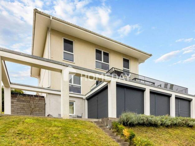 Einfamilienhaus zum Kauf 825.000 € 5 Zimmer 240 m² 1.086 m² Grundstück Oberems Glashütten 61479