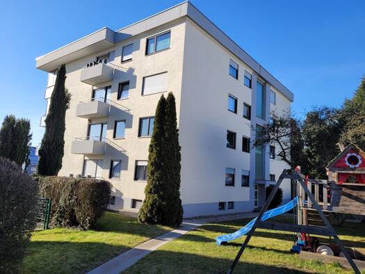 Wohnung zur Miete 1.400 € 5 Zimmer 102 m² Geschoss 1/4 frei ab sofort Maichingen Sindelfingen 71069