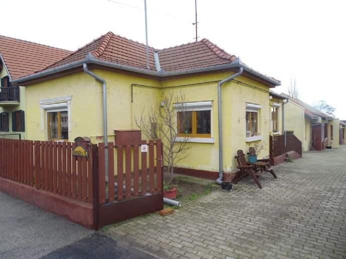 Einfamilienhaus zum Kauf 249.000 € 8 Zimmer 205 m²<br/>Wohnfläche 1.500 m²<br/>Grundstück Komitat Zala