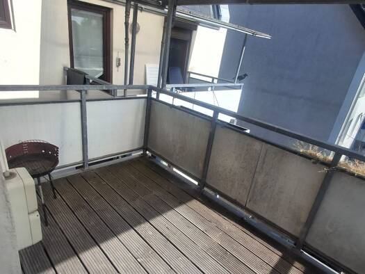 Wohnung zur Miete 650 € 3 Zimmer 87 m² 3. Geschoss frei ab sofort Gnesener Straße 20 Lehe Bremerhaven 27576