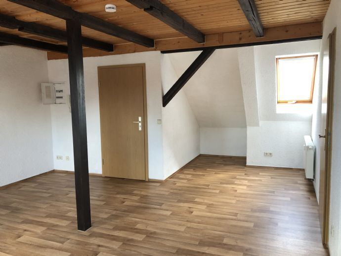 Wohnung zur Miete 175 € 1 Zimmer 35 m²<br/>Wohnfläche 3.<br/>Geschoss ab sofort<br/>Verfügbarkeit Penkwitzer Weg 20 Meuselwitz Meuselwitz 04610