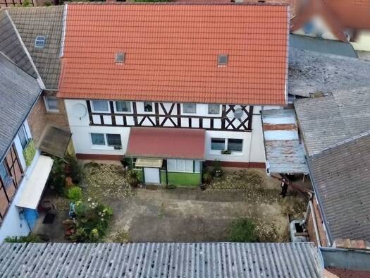 Bauernhaus zum Kauf 89.000 € 8 Zimmer 139 m² 988 m² Grundstück Hordorf Oschersleben 39387