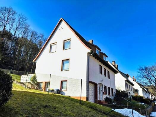 Einfamilienhaus zum Kauf 185.000 € 6 Zimmer 130 m² 1.003 m² Grundstück Bad Hersfeld 36251