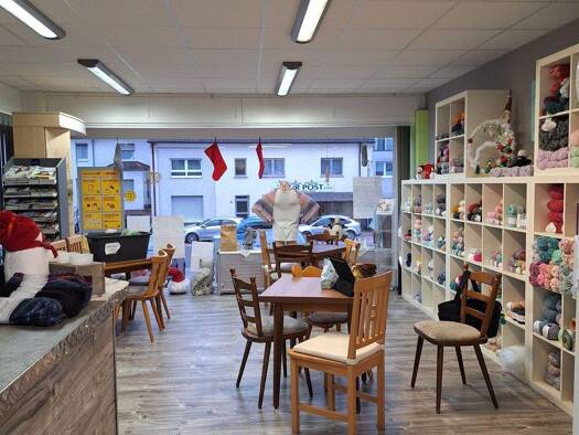 Laden zur Miete 450 € 55 m² Verkaufsfläche Hülzweiler Schwalbach / Hülzweiler 66773