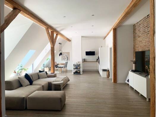 Loft zur Miete 1.600 € 3 Zimmer 140 m² Geschoss 1/1 frei ab 01.05.2026 Höfen Nürnberg 90431