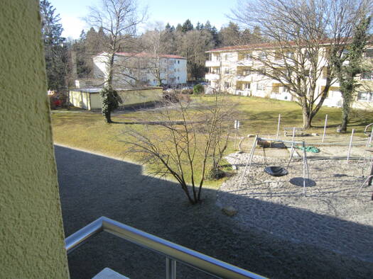 Wohnung zur Miete 1.080 € 3 Zimmer 64,6 m² 2. Geschoss frei ab 15.03.2026 Am Bareisl 22-26 Tutzing 82327