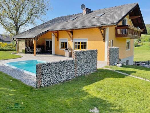 Bauernhaus zum Kauf 970.000 € 180 m² 24.000 m² Grundstück Schalchen 5231