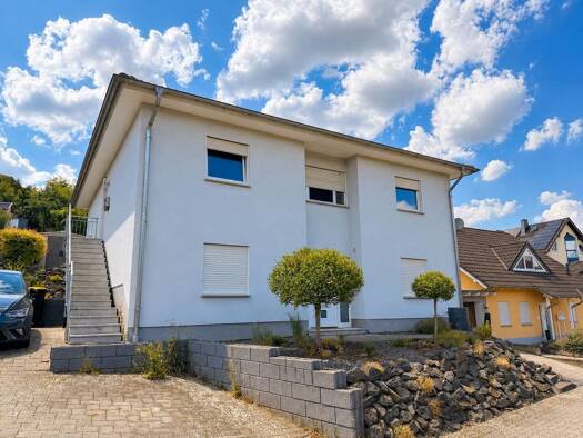 Wohnung zum Kauf provisionsfrei 230.000 € 3 Zimmer 107 m² Trimbs 56753