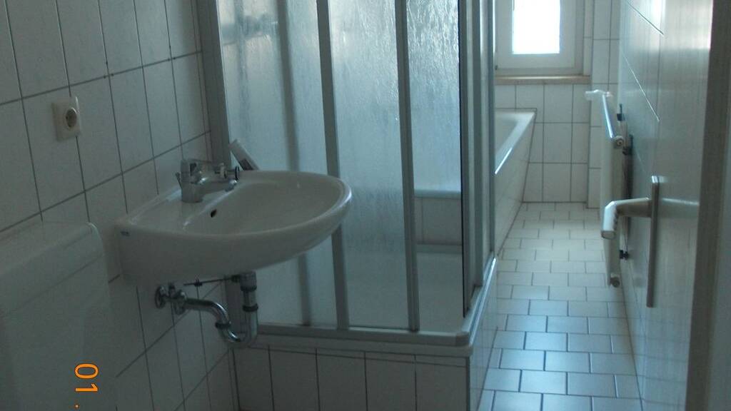 Wohnung zur Miete 560 € 4 Zimmer 105 m² EG frei ab sofort Rudolf-Ernst-Weise-Str. 24 Innenstadt Halle (Saale) 06112
