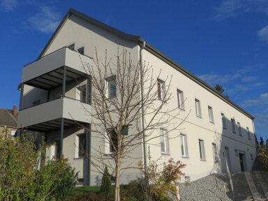 Maisonette zur Miete 786 € 4 Zimmer 99,5 m² 1. Geschoss frei ab 01.03.2025 Hauptstraße 19 Frankenthal 01909