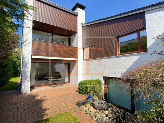 Einfamilienhaus zum Kauf 6 Zimmer 220 m² 852 m² Grundstück Volksdorf Wandsbek 22359