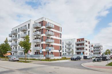 Wohnung zur Miete 1.169 € 3 Zimmer 93,3 m² 1. Geschoss frei ab 01.07.2025 Löwenthalstraße 13 Werdervorstadt Schwerin 19055