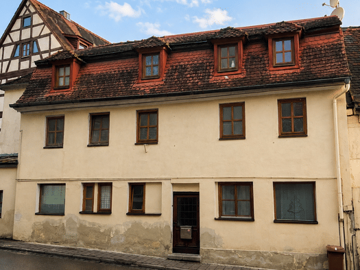 Mehrfamilienhaus zum Kauf als Kapitalanlage geeignet 299.000 € 12 Zimmer 237 m² 122 m² Grundstück Ansbach Ansbach 91522