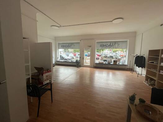 Verkaufsfläche zur Miete 1.600 € 2 Zimmer 65 m² Verkaufsfläche St Johann Saarbrücken / Sankt Johann 66111