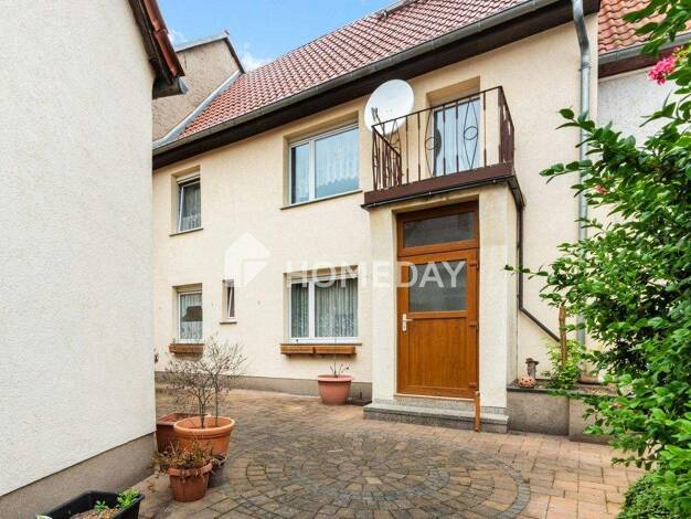 Doppelhaushälfte zum Kauf 145.000 € 5 Zimmer 93 m² 193 m² Grundstück Zörbig 06780