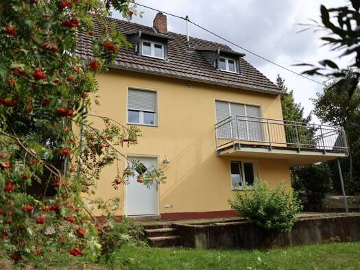 Einfamilienhaus zur Miete 1.450 € 3 Zimmer 101 m² 455 m² Grundstück frei ab 01.10.2026 Ehrenbreitstein Koblenz 56077