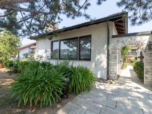 Bungalow zum Kauf 850.000 € 6 Zimmer 162 m² 605 m² Grundstück Pleidelsheim 74385