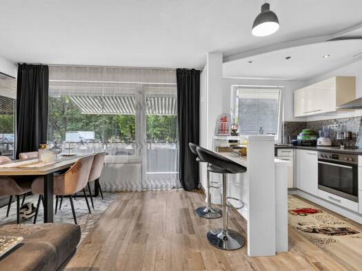 Wohnung zum Kauf 270.000 € 3 Zimmer 80 m² Lechhausen Augsburg 86165