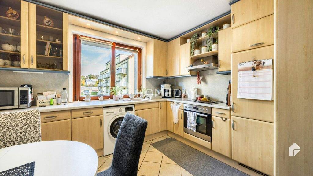 Immobilie in Damshagen - Helle Etagenwohnung 3 Kilometer vom Wasser mit eigenem Stellplatz - Bild 2