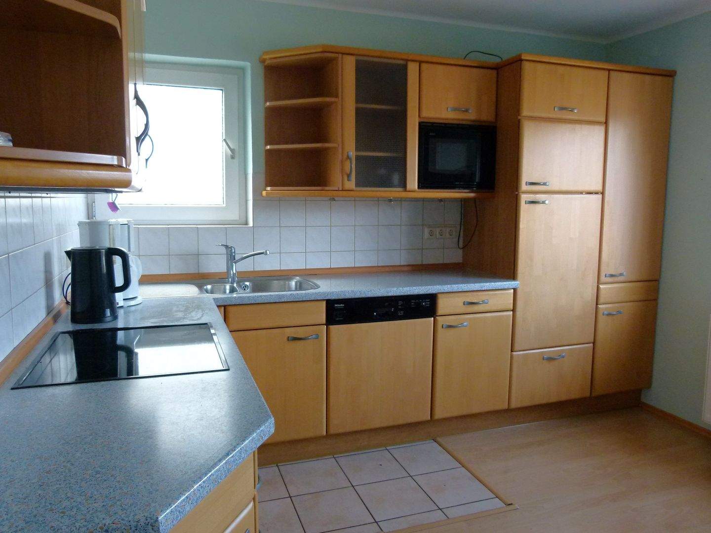 Immobilie in Neckarbischofsheim - Gepflegtes Zweifamilienhaus mit Flair und schönem Garten! - Bild 4