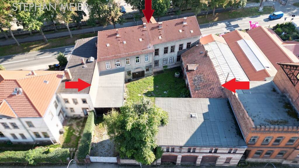Mehrfamilienhaus zum Kauf 135.000 € 11 Zimmer 242 m² 829 m² Grundstück Am Saaldamm 1 Zentrum Rudolstadt 07407