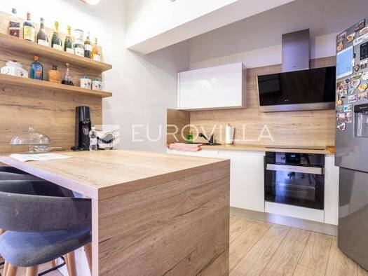 Haus zum Kauf 590.000 € 6 Zimmer 332 m² Kastel Sucurac Kaštel Sućurac