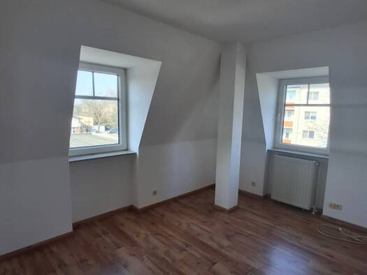 Wohnung zur Miete 505 € 3 Zimmer 101 m² 2. Geschoss frei ab sofort Friedrich-List-Straße 6 Falkenberg Falkenberg/Elster 04895