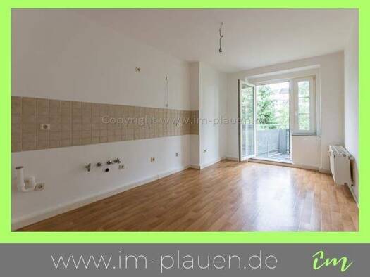 Wohnung zur Miete 345 € 3 Zimmer 76 m² 3. Geschoss frei ab sofort Herderstraße 19 Haselbrunn Plauen 08525