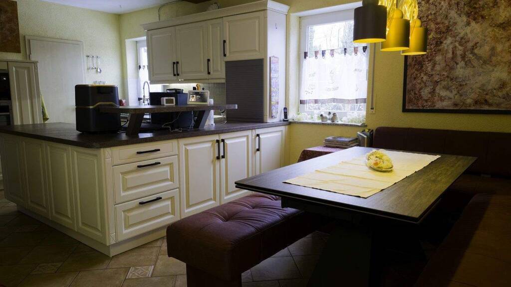 Mehrfamilienhaus zum Kauf provisionsfrei 1.195.000 € 9,5 Zimmer 253 m² 820 m² Grundstück Langenargen 88085