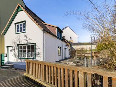 Einfamilienhaus zum Kauf 395.000 € 4,5 Zimmer 120 m² 207 m² Grundstück Schleswig 24837