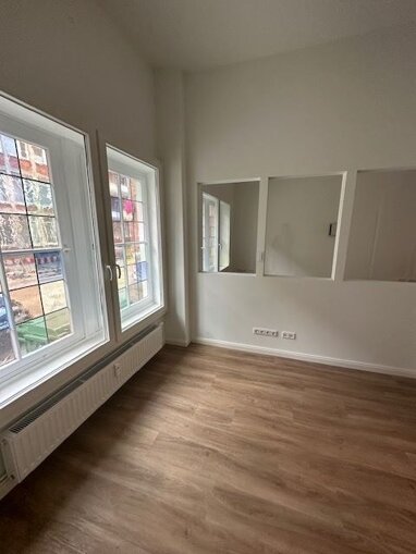 Bürofläche zur Miete 1.450 € 5 Zimmer 125 m² Bürofläche Innenstadt Lübeck 23552