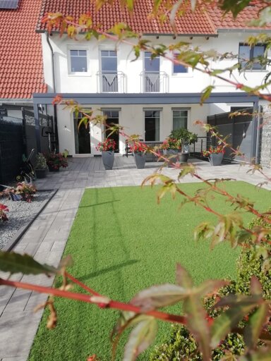 Reihenmittelhaus zum Kauf 474.000 € 5 Zimmer 155 m² 275 m² Grundstück Euerbach Euerbach 97502