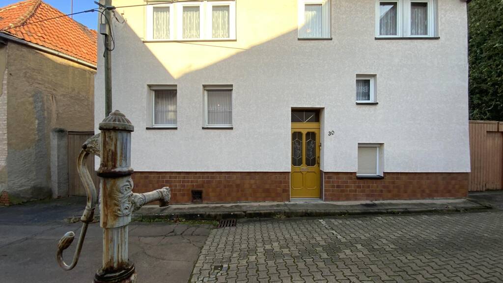 Einfamilienhaus zum Kauf 65.000 € 6 Zimmer 140 m² 185 m² Grundstück frei ab sofort Kindelbrück 99638